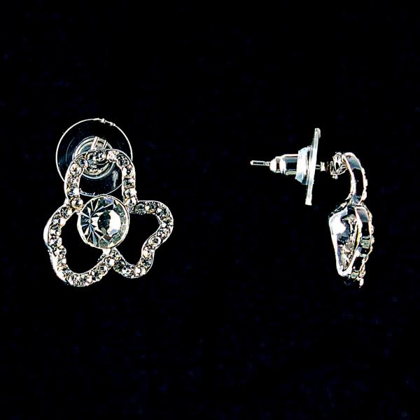 Серьги-пусеты Цветок с белыми стразами, металл под серебро, 2,5см