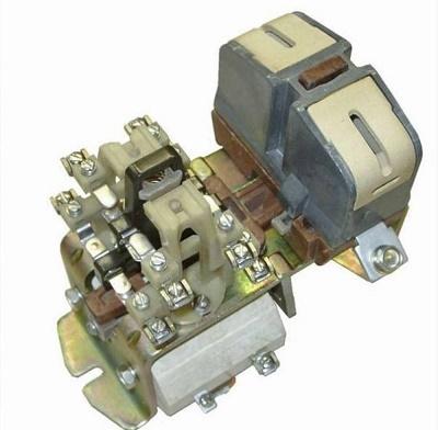 Фото Контакторы электромагнитные постоянного и переменного тока, Контактор МК Контактор МК 4-10