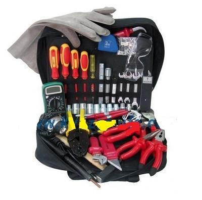 Фото Контрольно-измерительные приборы и автоматика, Клещи, тестеры, мультиметры, указатели напряжения, амперметры, вольтметры, регуляторы, сигнализаторы Набор инструментов электромонтера НЭУ-101Ф