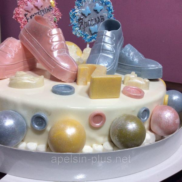 Фото  Поликарбонатная форма для шоколада Кроссовок 3D