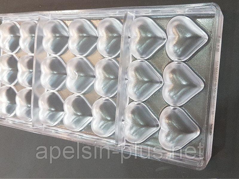 Фото  Поликарбонатная форма для шоколада Сердечки гладкие 21 ячейки