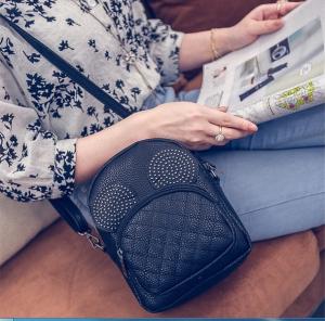 Фото Рюкзаки средние Рюкзак-сумочка  мини черный 