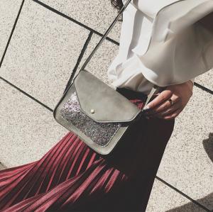 Фото Сумочки маленькие Сумочка серая 