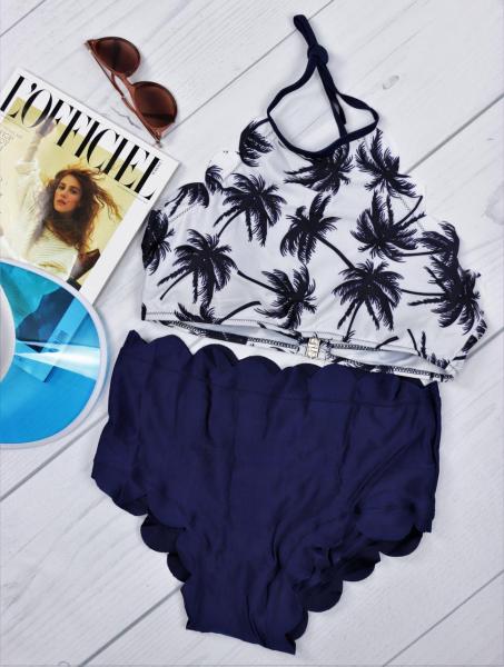 Купальник раздельный холтер  с пальмами синий.