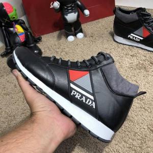 Фото Обувь Prada Mechano Mid Sneakers Black