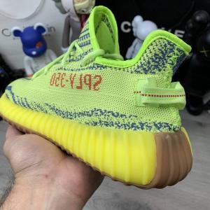 Фото Обувь Adidas x Yeezy Boost 350 V2 Semi Frozen Yellow