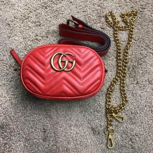Фото Сумки Gucci Belt Bag GG Marmont Red