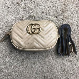 Фото Сумки Gucci Belt Bag GG Marmont Beige