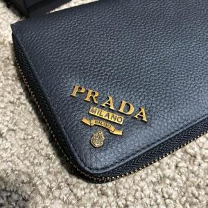 Фото Сумки Prada Zippy Organiser Milano Dal 1913 Black