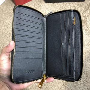 Фото Сумки Prada Zippy Organiser Milano Dal 1913 Black