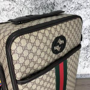 Фото Сумки Gucci Rolling Luggage Signature 55 with Web Beige