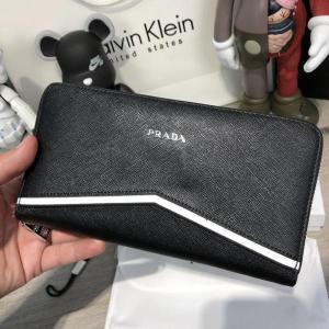 Фото Сумки Prada Zippy Organiser Delta White Black