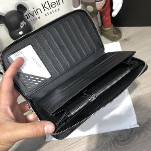 Фото Сумки Prada Zippy Organiser Delta White Black