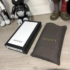 Фото Сумки Gucci Zip Around Ouroboros with Red Stripe Black