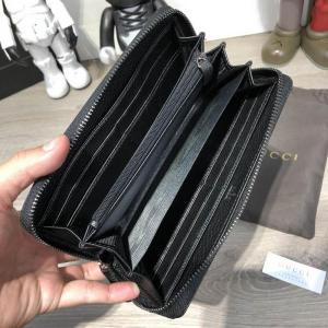 Фото Сумки Gucci Zip Around Ouroboros with Red Stripe Black