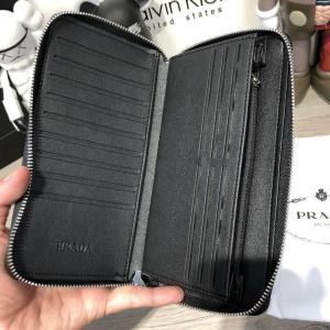 Фото Сумки Органайзер Prada Zippy Delta Logo Black