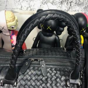 Фото Сумки Bottega Veneta Large Duffel Bag In Nero Intrecciato/Tuft VN