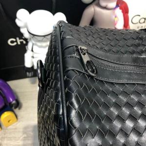 Фото Сумки Bottega Veneta Large Duffel Bag In Nero Intrecciato VN