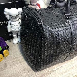 Фото Сумки Bottega Veneta Large Duffel Bag In Nero Intrecciato VN