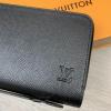  Бумажник Louis Vuitton Zippy XL Taiga Мужские кошельки в Украине