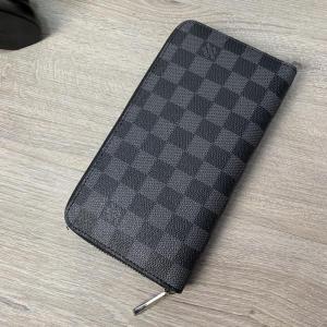 Фото Сумки Органайзер Louis Vuitton Zippy Damier Graphite