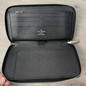 Фото Сумки Органайзер Louis Vuitton Zippy Damier Graphite