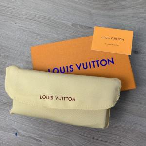 Фото Сумки Бумажник Louis Vuitton Brazza Monogram Other