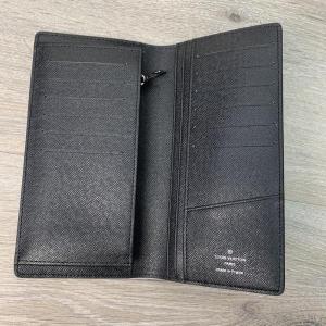 Фото Сумки Бумажник Louis Vuitton Brazza Monogram Other