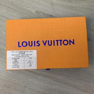 Фото Сумки Бумажник Louis Vuitton Zippy Vertical Monogram Other