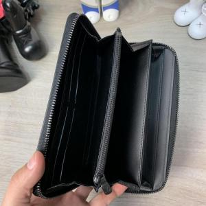 Фото Сумки Бумажник Louis Vuitton Zippy Vertical Dark Infinity Leather