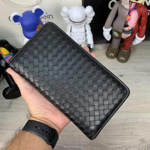 Фото Сумки Органайзер Bottega Veneta Zippy In Nero