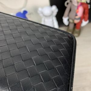 Фото Сумки Органайзер Bottega Veneta Zippy In Nero