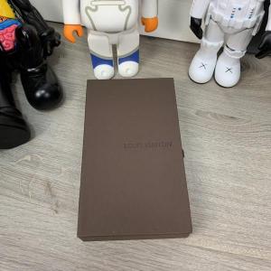 Фото Сумки Бумажник Louis Vuitton Zippy Vertical Monogram Eclipse
