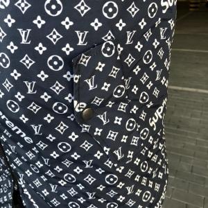 Фото Одежда Supreme x Louis Vuitton Jacquard Monogram Blue Parka Jacket