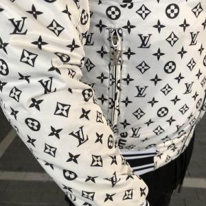 Фото Одежда Supreme x Louis Vuitton Jacquard Monogram White Bomber
