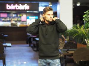 Фото Одежда Утепленное худи черное DNK