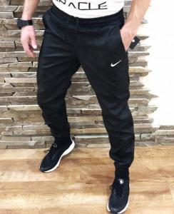 Фото  Спортивные штаны Nike black