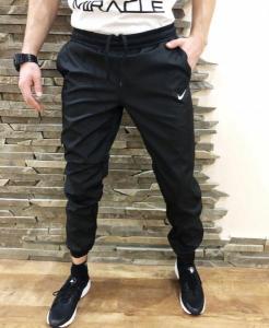 Фото  Спортивные штаны Nike black