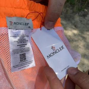 Фото Одежда Плавательные Шорты Moncler Logo Neon Orange