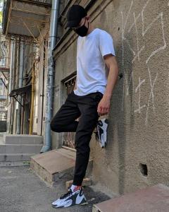 Фото Одежда Брюки джоггеры мужские Пушка Огонь Zuren черные