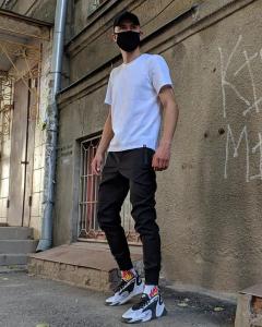 Фото Одежда Брюки джоггеры мужские Пушка Огонь Zuren черные