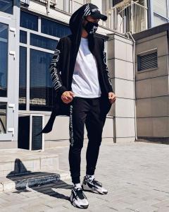 Фото Одежда Мантия унисекс в стиле Off white 3D черная