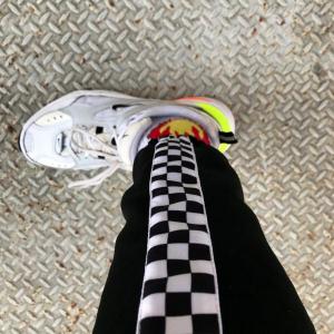 Фото Одежда Штаны с лампасом Шахматка в стиле Vans