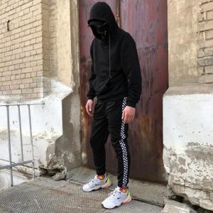 Фото Одежда Штаны с лампасом Шахматка в стиле Vans