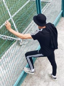 Фото Одежда Олимпийка мужская в стиле Adidas Round черная