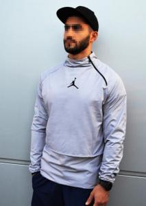 Фото Одежда Анорак (ветровка) Jordan серый