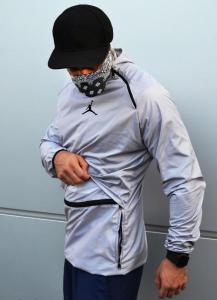 Фото Одежда Анорак (ветровка) Jordan серый