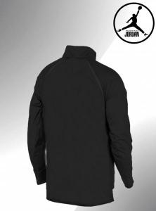 Фото Одежда Анорак (ветровка) Jordan черный