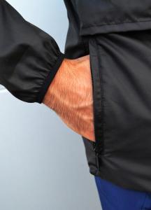 Фото Одежда Анорак (ветровка) Jordan черный