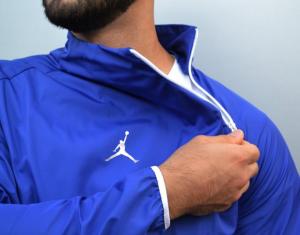 Фото Одежда Анорак (ветровка) Jordan синий